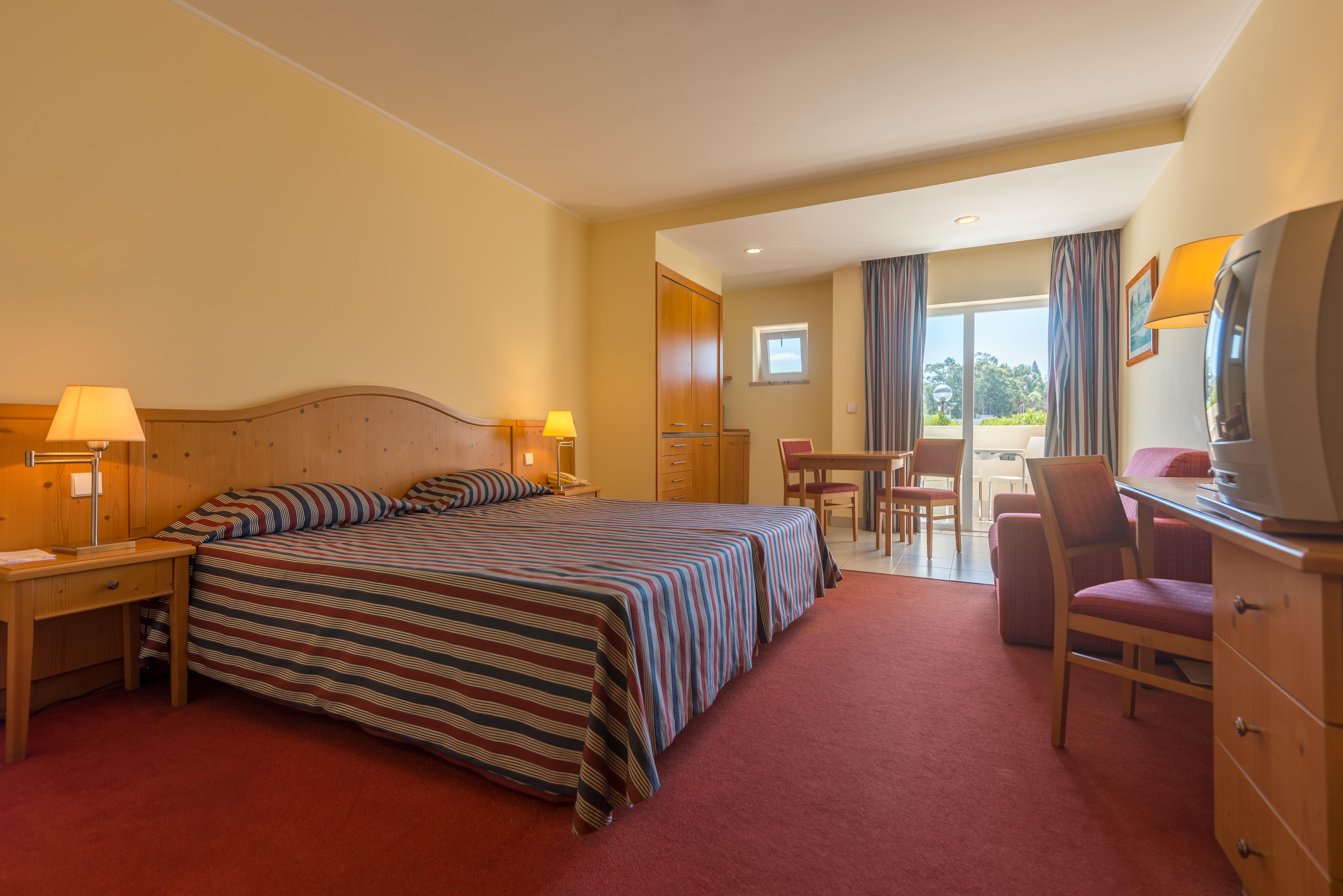 Amazonia Palmela Apartamentos Turisticos מראה חיצוני תמונה