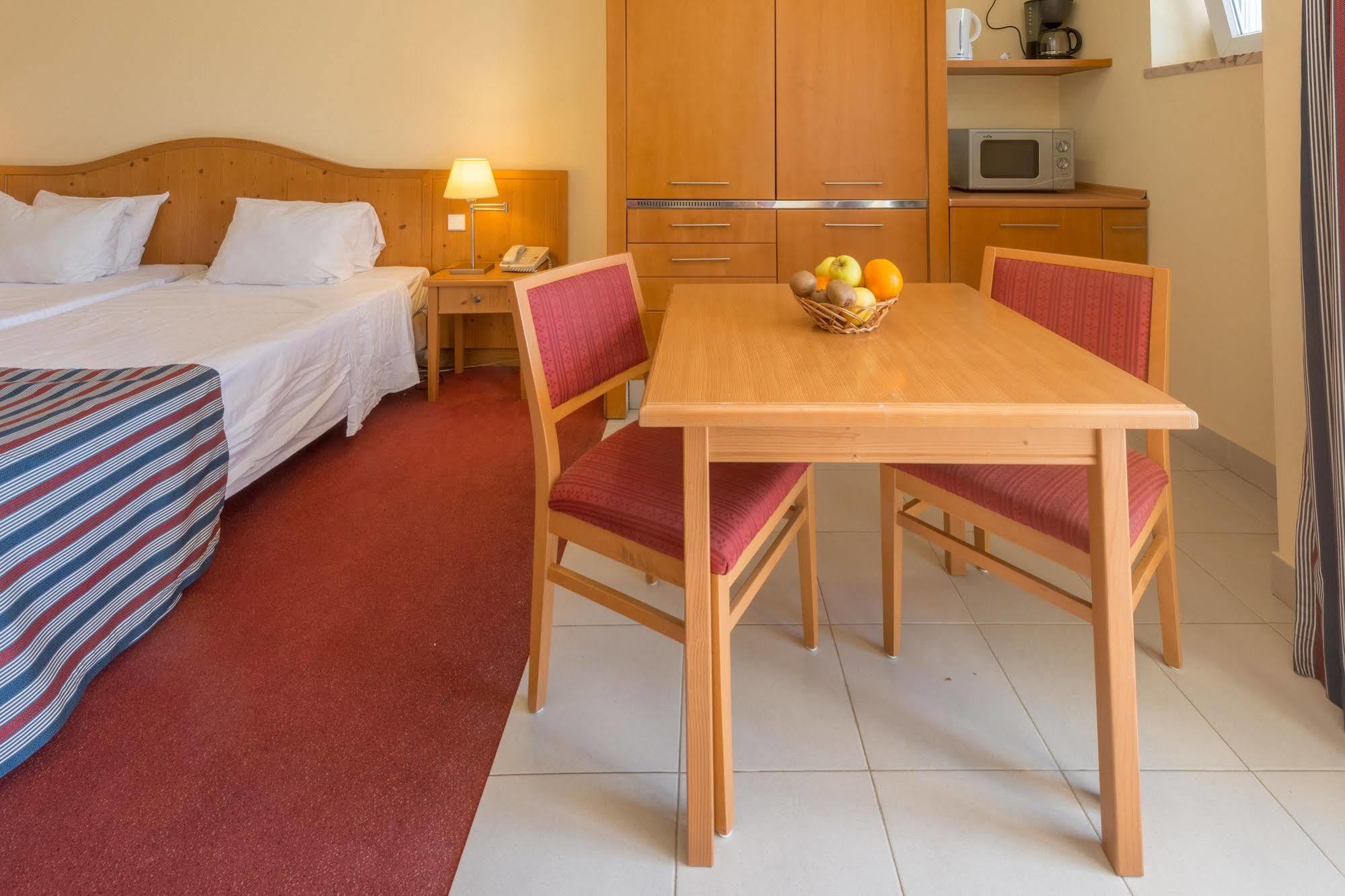 Amazonia Palmela Apartamentos Turisticos מראה חיצוני תמונה